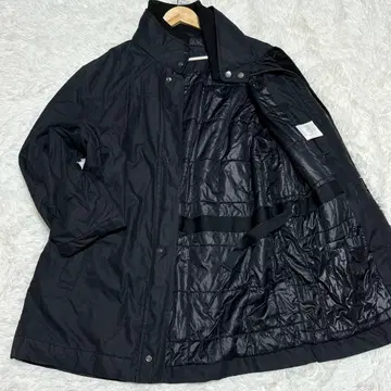 최근 모델 Hugo Boss 블랙 블랙 충전솜 블루종 44 XL 상당