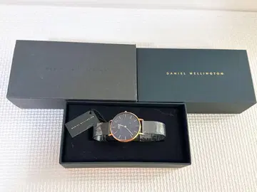 [ 미사용 새상품 필름 부착 ] DANIEL WELLINGTON 손목시계