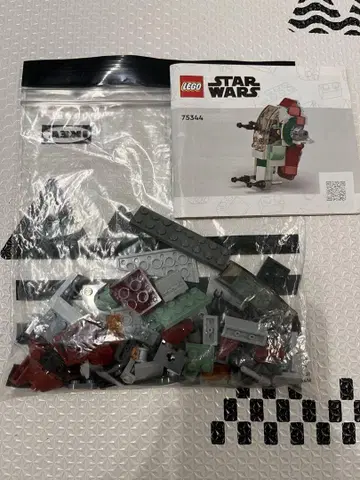 LEGO STAR WARS 75334 부품과 설명서