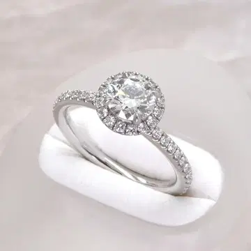 HARRY WINSTON 마이크로 파베 밴딩 링 하프 이터니티