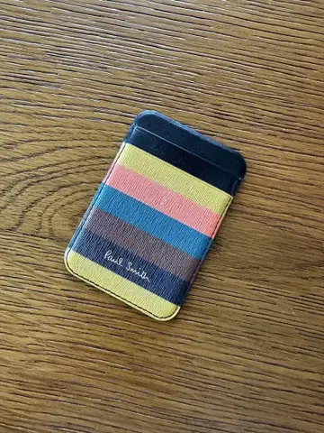 Paul Smith x Native Union MagSafe 카드 케이스
