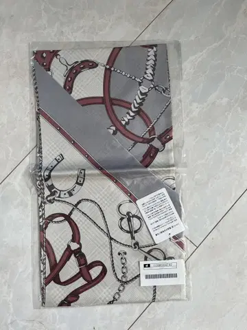 디노스 DAMA 스카프