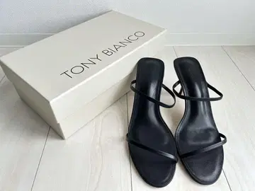 미사용 새상품 TONY BIANCO 샌들 블랙