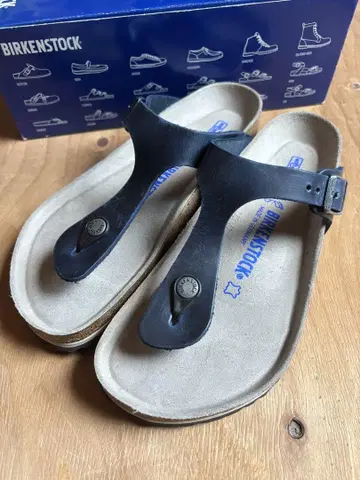 버켄스탁 기제 노멀 40 소프트풋베드 가죽 네이비