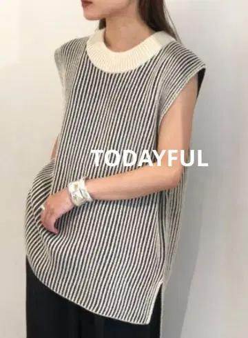 TODAYFUL 턱 스트라이프 니트 베스트
