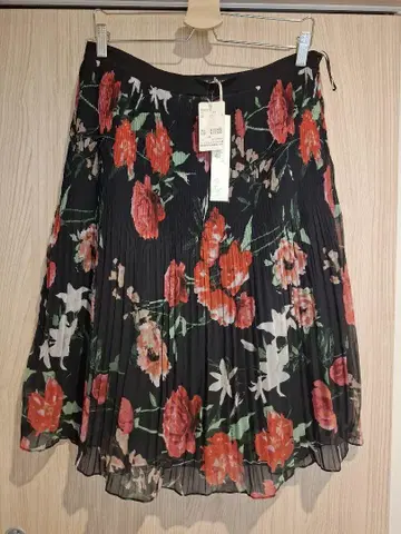 새상품 Laura Ashley 플라워 프린트 플레어 스커트 UK14