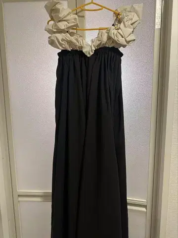 THETOE Erie 프릴 원피스