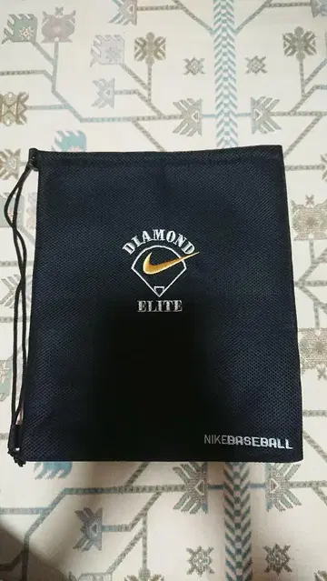 NIKE DIAMOND ELITE 그랩 케이스