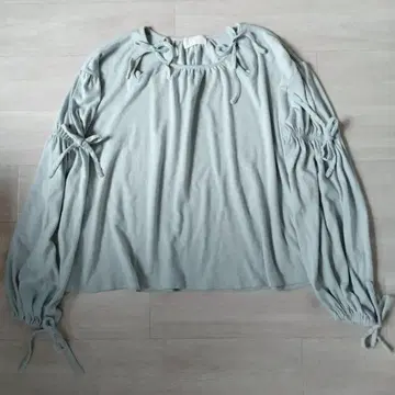 전원시 리본 가득 상의 스트릿 오르간 핑크하우스