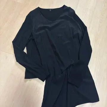 COS 코스 디자인 니트 블랙