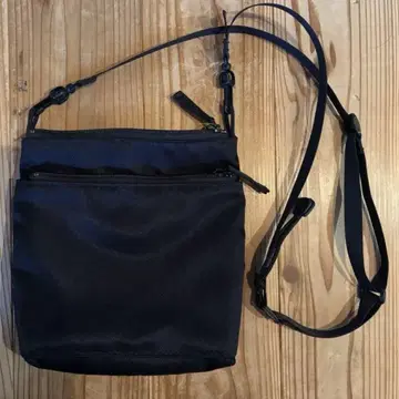 그라프 페이퍼 Nylon Twill Sacoche S 새상품급 중고
