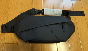 [ FARIE ] SAFASS 바디백 블랙 기능 강화 모델