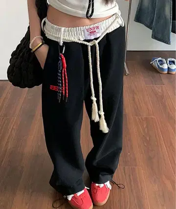 스웨트 팬츠 MEMECLE