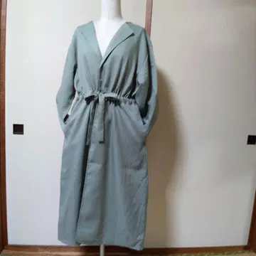 미사용 택 포함 그린 롱 코트 허리 리본 포함