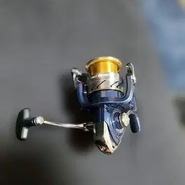 DAIWA CREST LT 4000-CXH 스피닝 릴 낚시