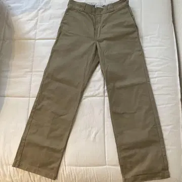 Dickies 치노 팬츠 카키색