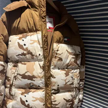 TOMMY JEANS 다운 자켓 후드 부착
