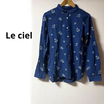 Le ciel 자수 블라우스 꽃무늬 나비 북유럽
