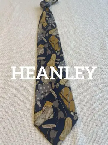 HEANLEY 네이비 실크 넥타이