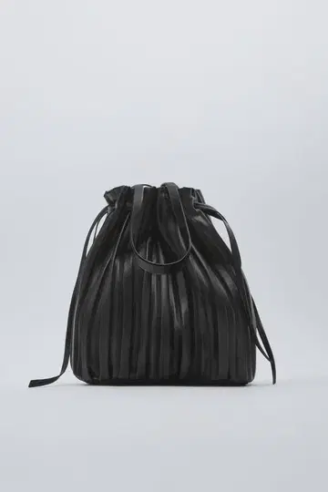 ZARA 자라 플리츠 가공 숄더백 버킷백 블랙