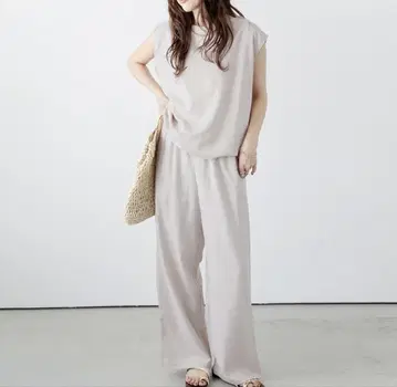 프렌치 슬리브 셋업 오프 베이지 프리 사이즈