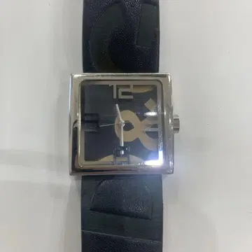 D&G 손목시계 스퀘어 페이스 블랙/골드