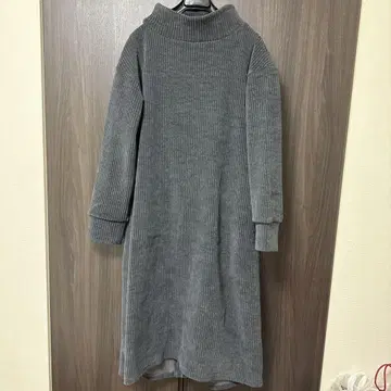 하이넥 코듀로이 원피스
