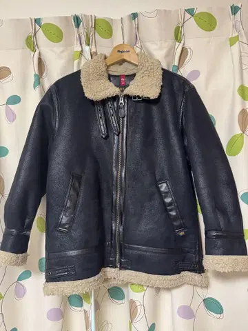 ALPHA INDUSTRIES b3 M 사이즈
