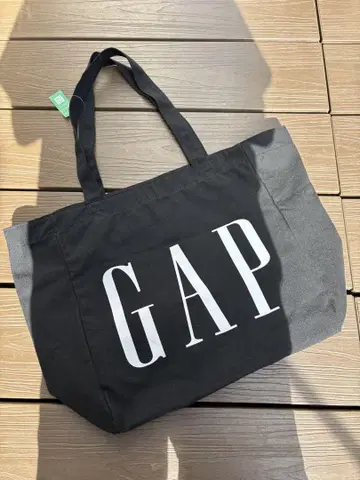 GAP 로고 토트백