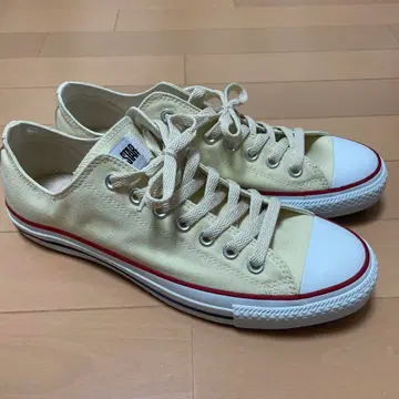 크림색 로우컷 스니커즈 새상품