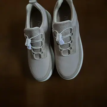 베이지 슬립온 슈즈 하르메크