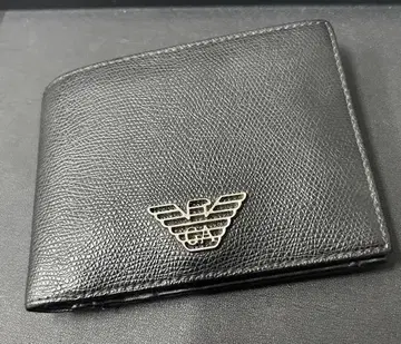 EMPORIO ARMANI 엠포리오 아르마니 블랙 가죽 접이식 지갑