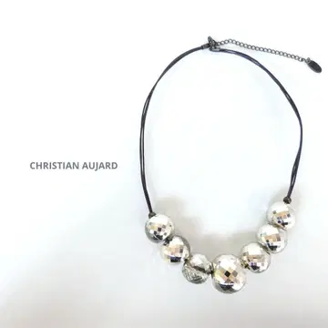CHRISTIAN AUJARD 크리스천 오자르 목걸이