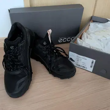 ECCO BIOM 2.1 X COUNTRY W 블랙 37