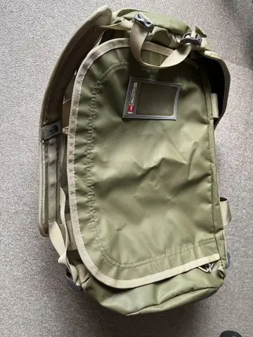 미사용 새상품 THE NORTH FACE BC 더플 S 카키 계열
