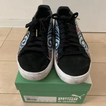 CLYDE x ATMOS 콜라보 스니커즈