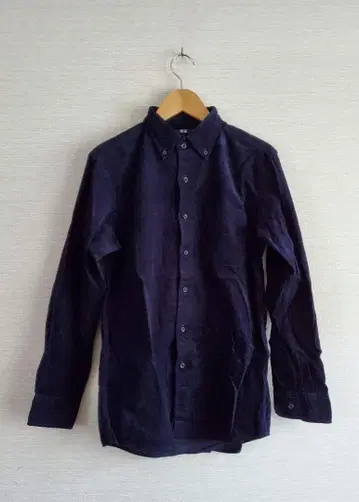UNIQLO 코듀로이 버튼다운 셔츠 코듀로이 셔츠 인기