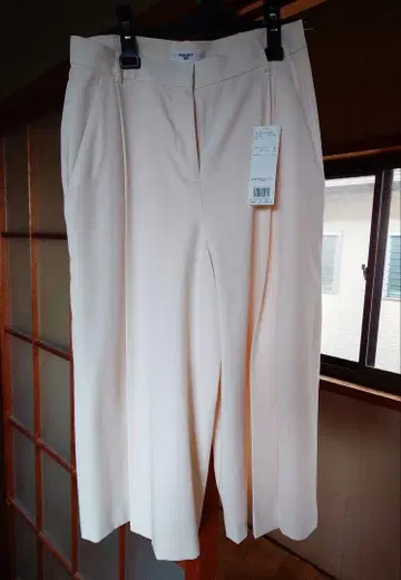 내추럴 뷰티 베이직 화이트 와이드 팬츠 L