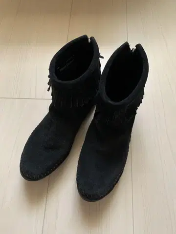 새상품 미네통카 백 집 부츠 Black 7
