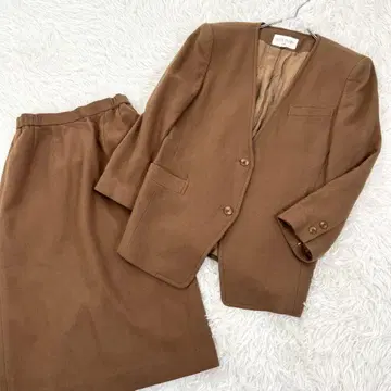 잔도르 셋업 노카라 자켓 스커트 모 울 카멜