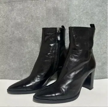 ZARA 블랙 가죽 스틸레토 부티 24.5cm