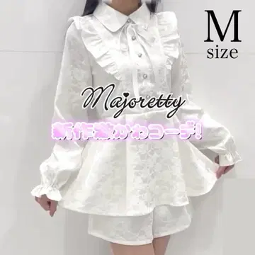 마조렛티 셋업 M 새틴 긴팔 팬츠 화이트 꽃무늬 새상품 리본