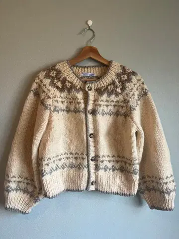 OSHUKORO 페어아일 패턴 코위찬 가디건