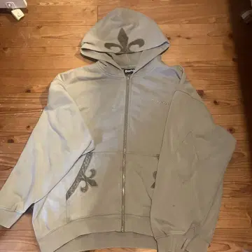 서플라이어 Fleur Leather Patch ZIp Hoodie