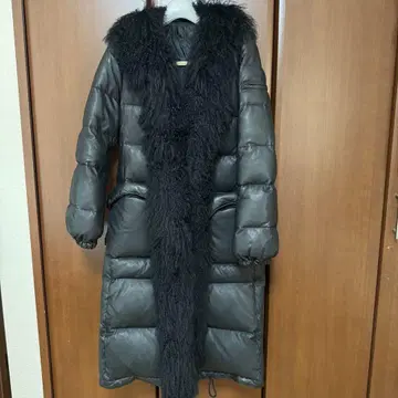 LGB 르 그랑 블루 가죽 롱 코트