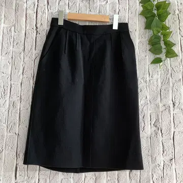 [ 새상품급 ] D&G 엘레강트 블랙스 카트 플리츠 안감 실크 소재