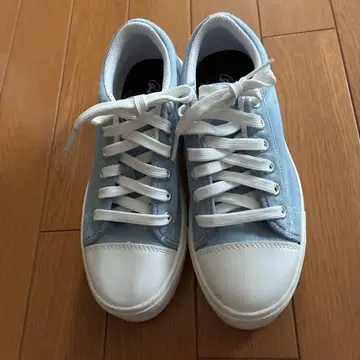 아놀드 파머 스니커즈 23cm