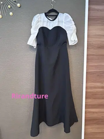 Rirandture 플레어 스커트 드레스 블랙과 화이트