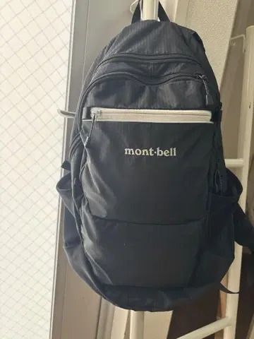 mont-bell 블랙 백팩