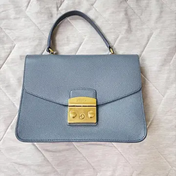 새상품급 FURLA 그레이 가죽 핸드백